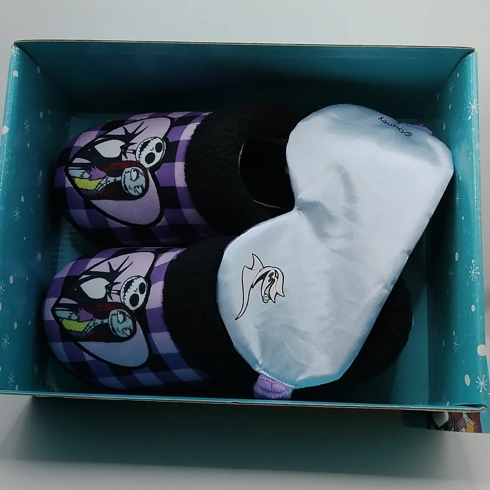Disney Nightmare Before Christmas Holiday Slippers With Sleep Mask Women 6 NIB